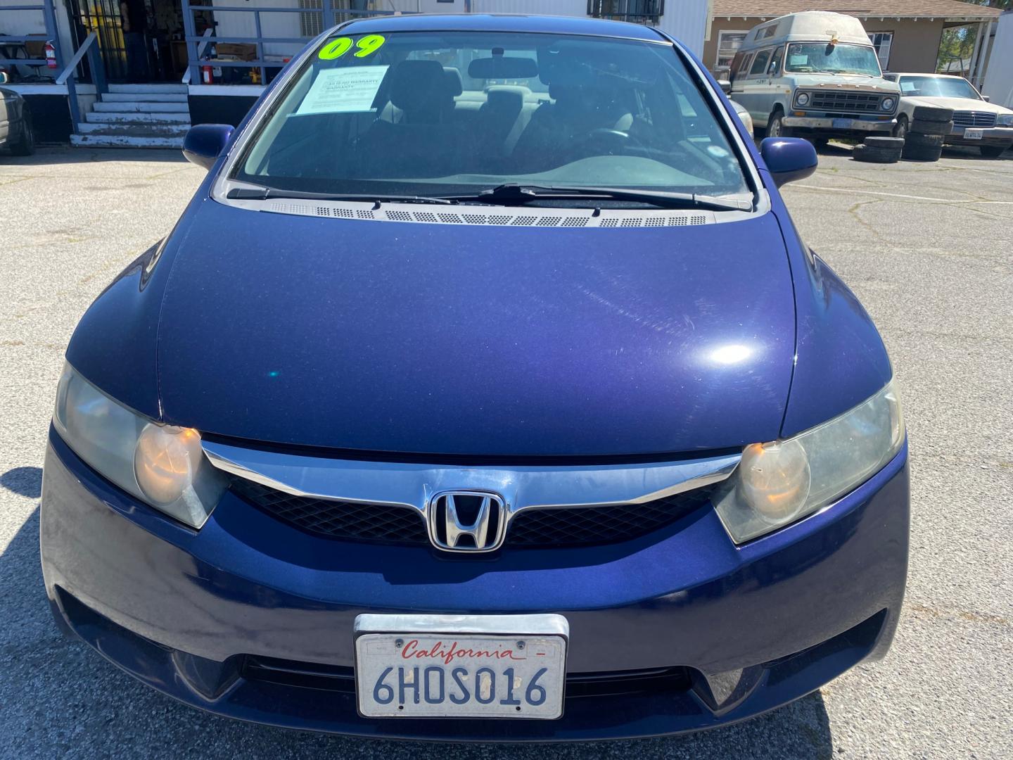 2009 Honda Civic (2HGFA16529H) , AUTOMATIC transmission, located at 44356 Date Ave., Lancaster, CA, 93534, (661) 945-6555, 34.688919, -118.139374 - Photo#0